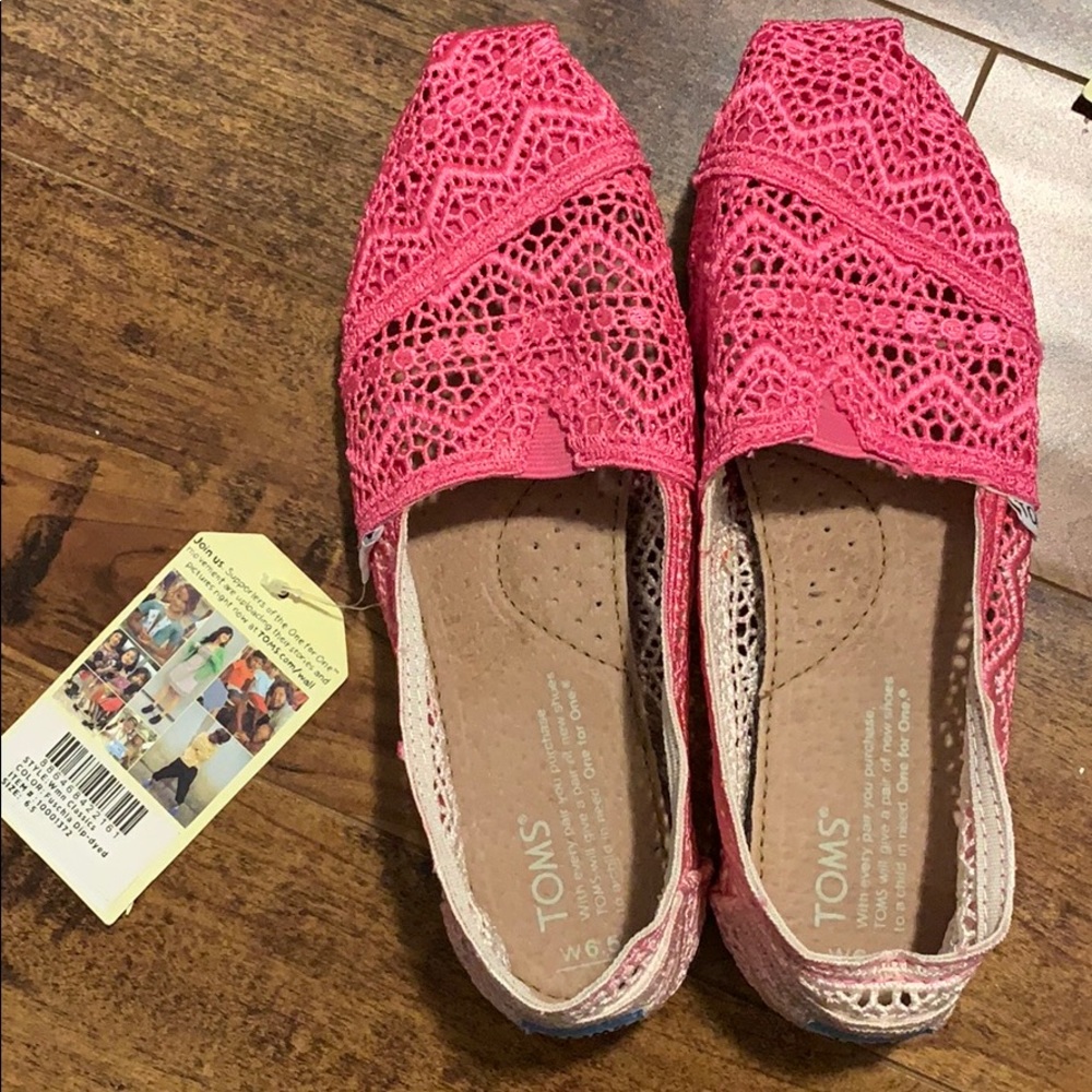Toms